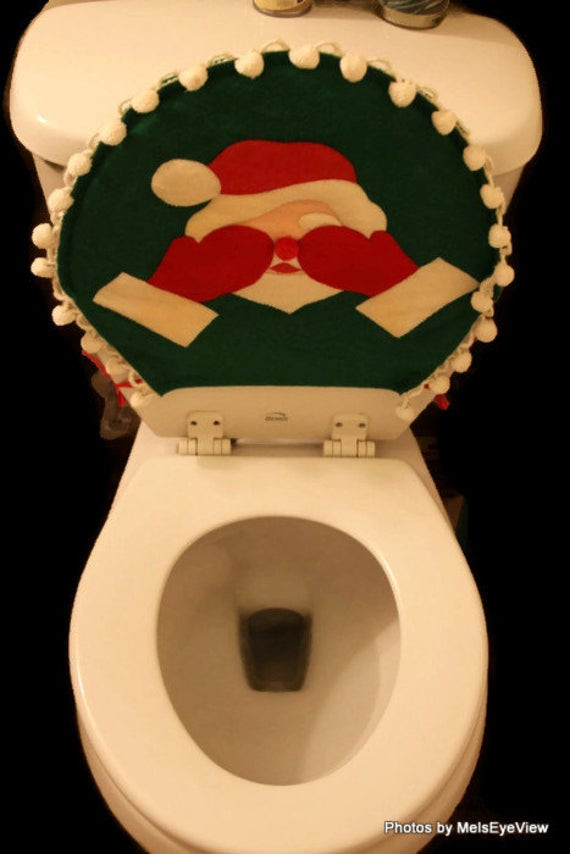 Christmas Toilet Seat Cover
 Vintage Christmas Santa Toilet Seat Cover Hiding Eyes Felt red
