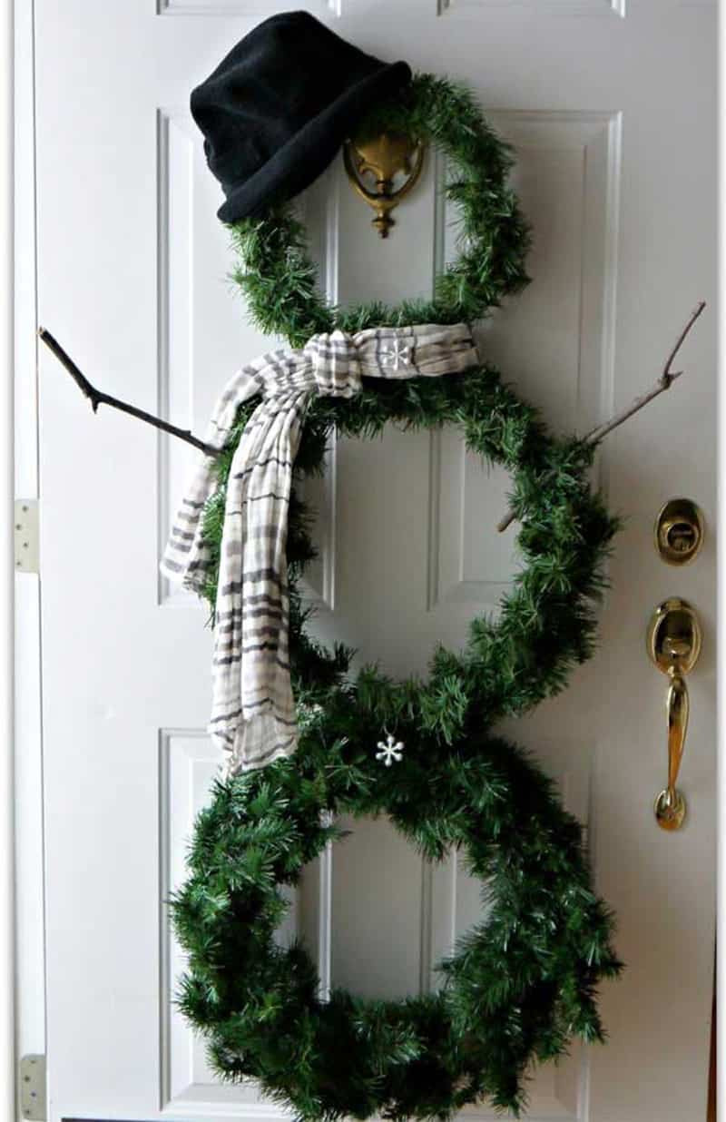 Christmas Wreath DIY
 65 DIY Wreaths Made Unusual Materials To Inspire You