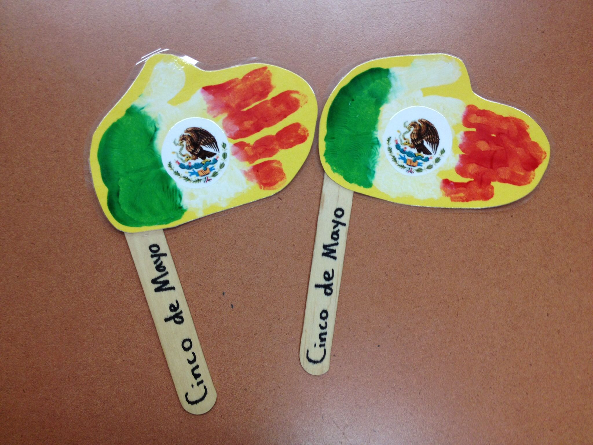 Cinco De Mayo Preschool Crafts
 Cinco de Mayo handprint flags