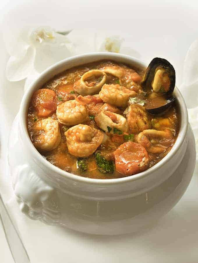 Cioppino Seafood Stew
 Cioppino Seafood Stew