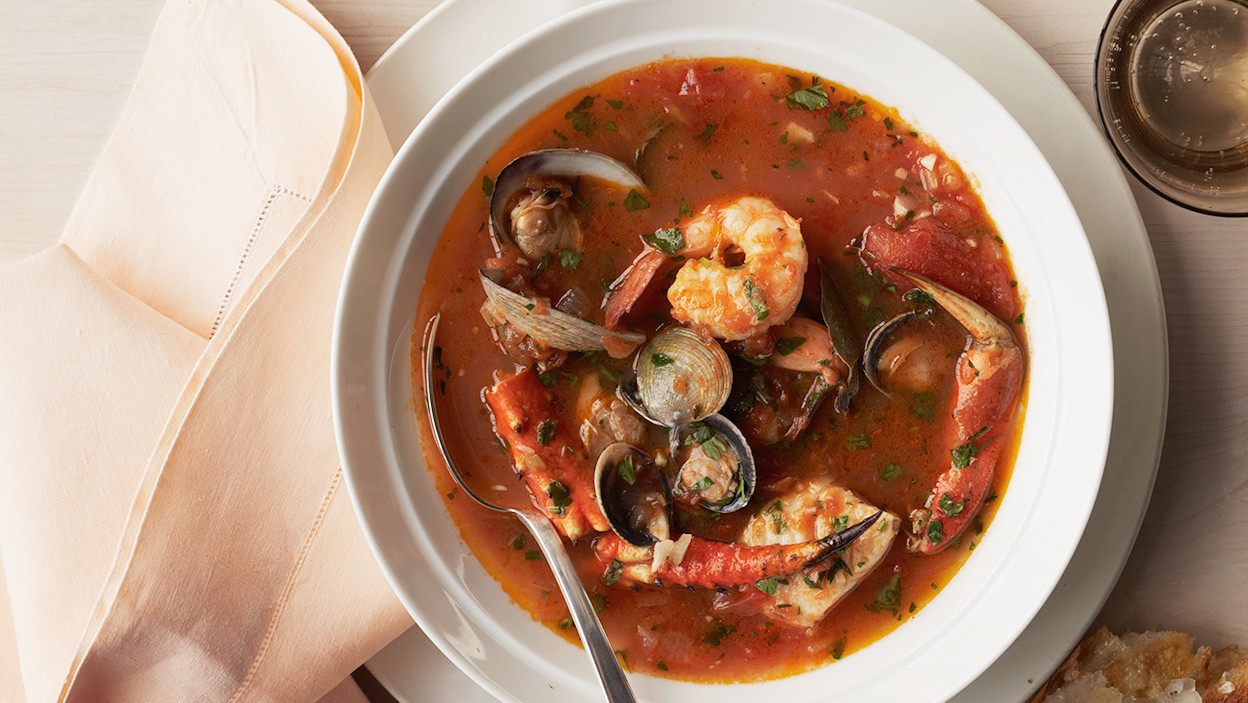 Cioppino Seafood Stew
 Cioppino Seafood Stew