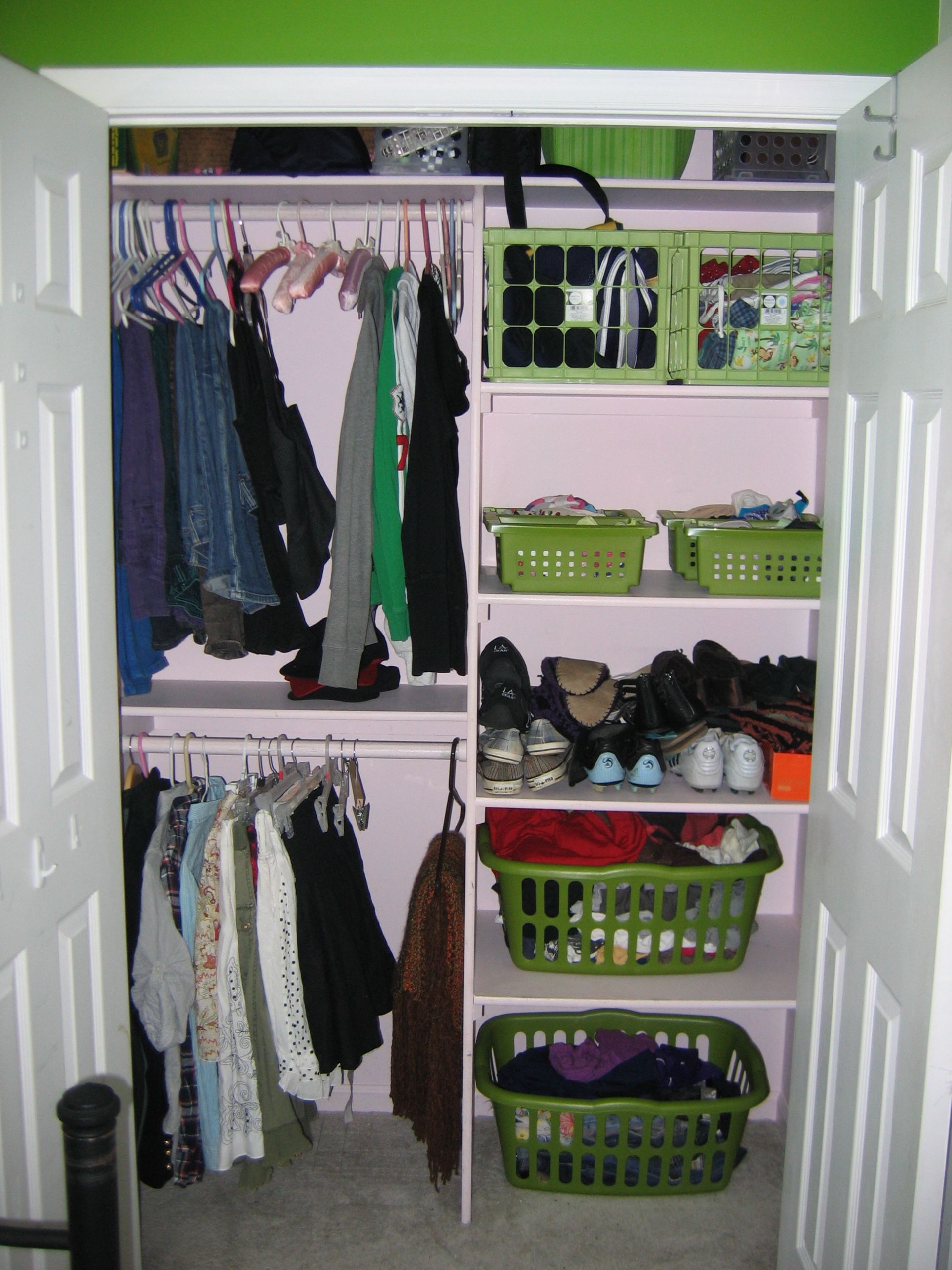 Clothes Storage For Small Bedroom
 Cool Closet Ideas for Small Bedrooms Space Saving