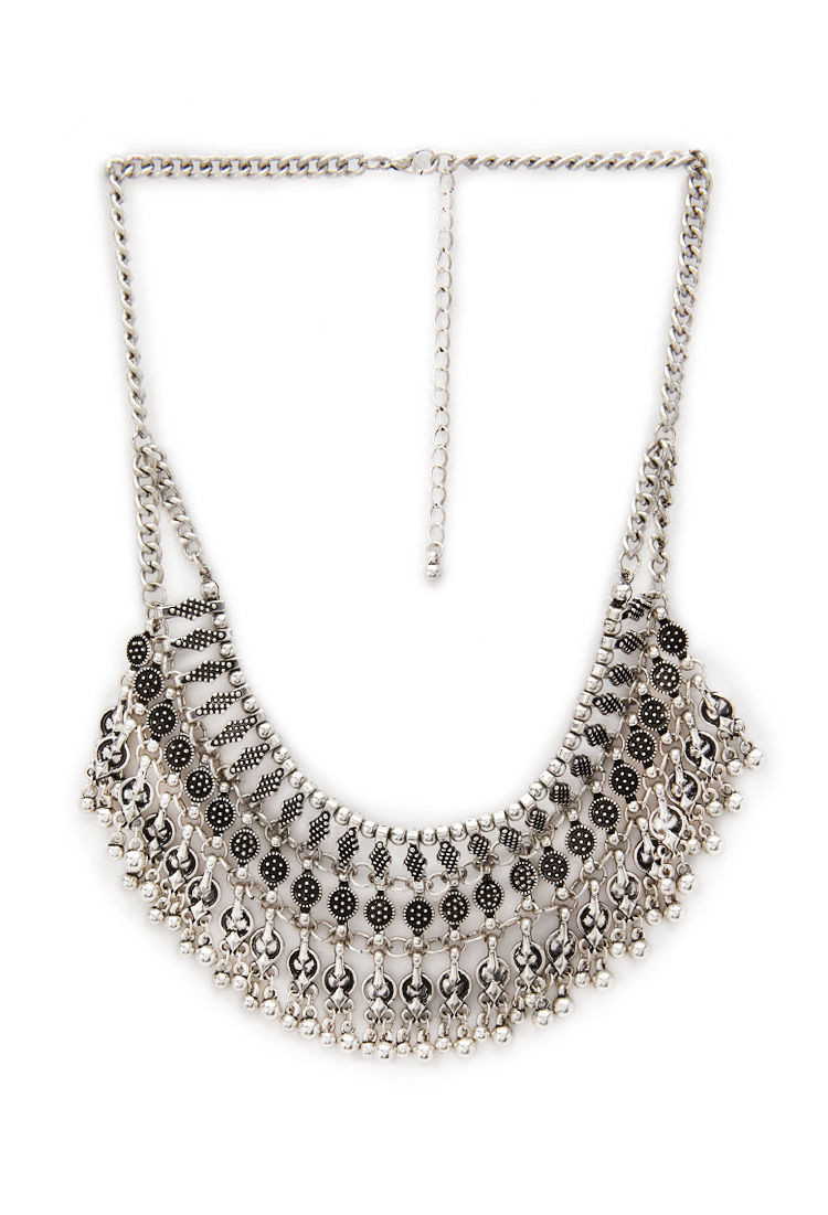 Collar Necklace Forever 21
 Forever 21 inspired Collar Necklace in Metallic