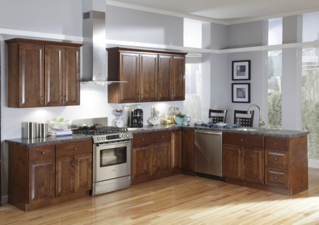 Color For Kitchen Walls
 Selecting the Right Kitchen Paint Colors with Maple