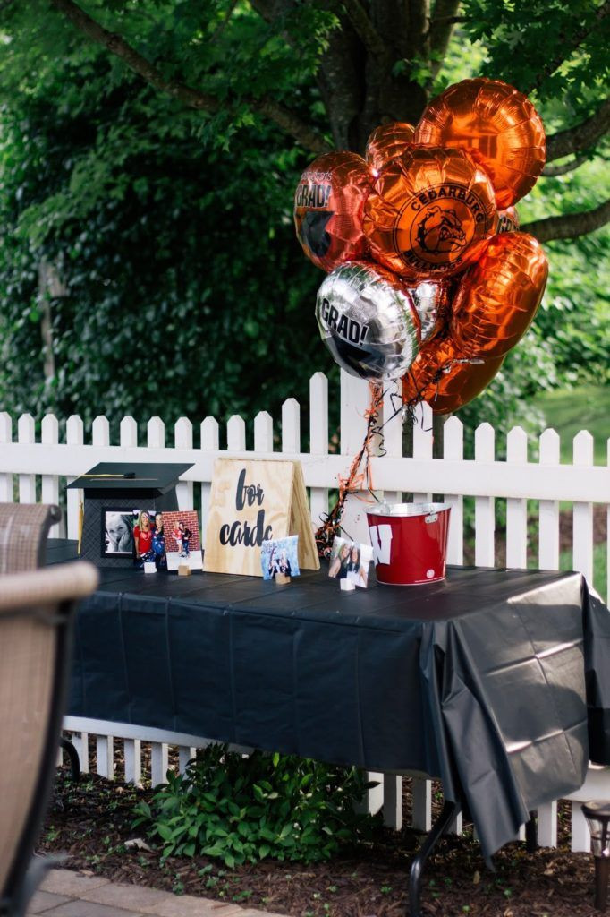 Combined Graduation Party Ideas
 The Secret To Throwing A Graduation Party People Will