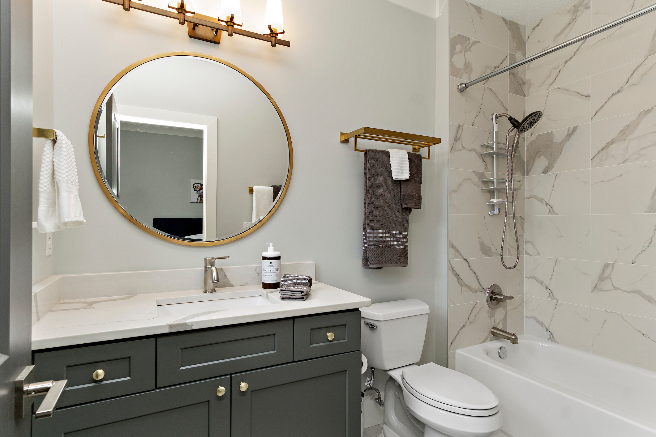 Cool Bathroom Decor
 Modern Bathroom Design Ideas For Private Luxury