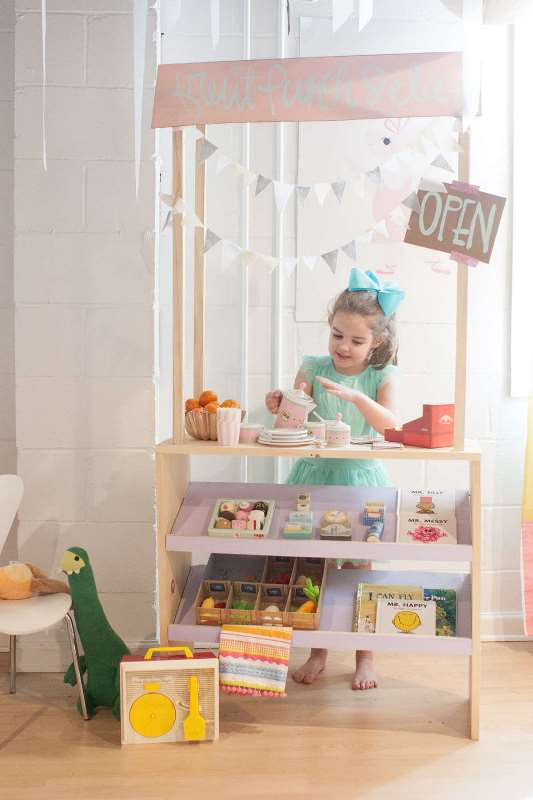Cool DIY For Kids
 Cool DIY Grocery Stand For Kid’s Fun Play
