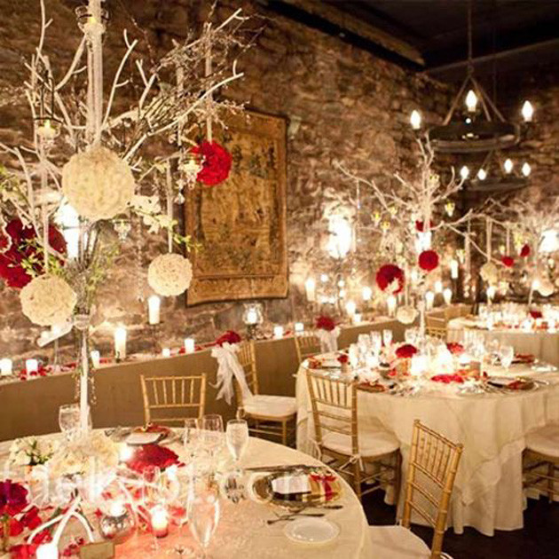 Cool Holiday Party Ideas
 6 Unique Corporate Holiday Party Ideas