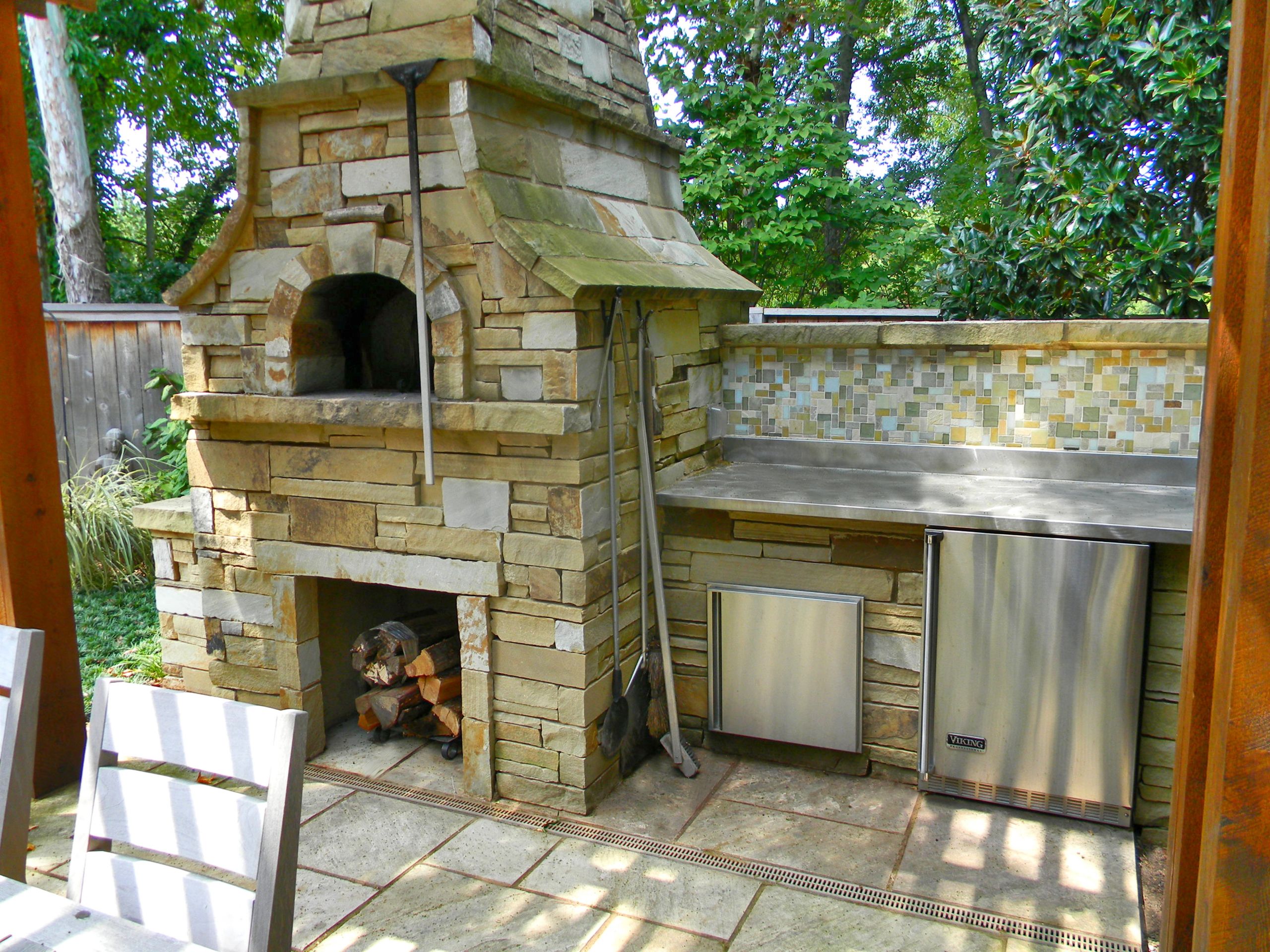 Cost To Build Outdoor Kitchen
 How Much Does It Cost to Design and Build an Outdoor Kitchen