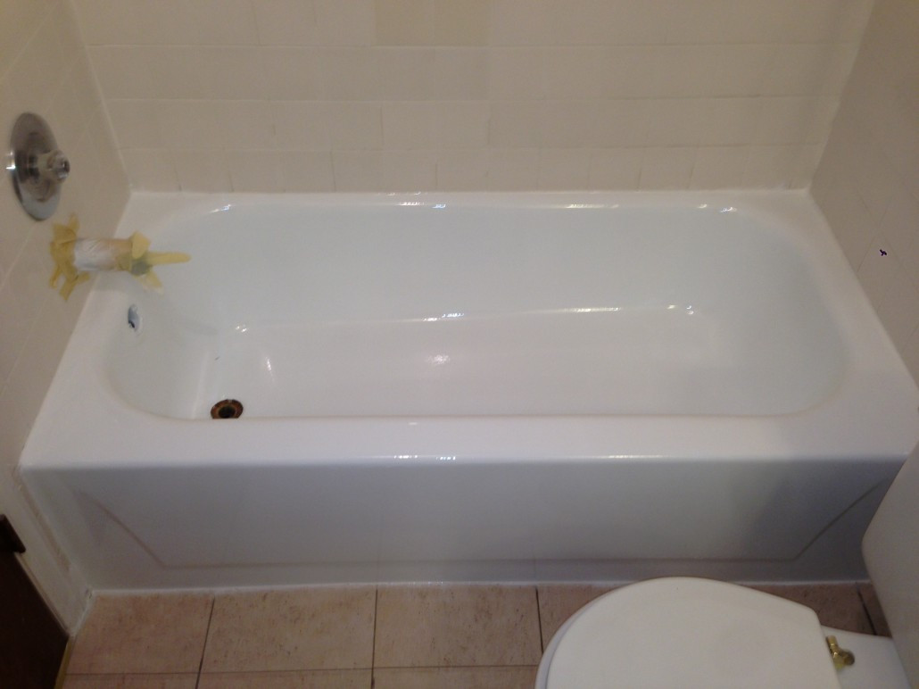 Cost To Reglaze Bathroom Tile
 Tub Reglazing in Denver Colorado Tub Repair