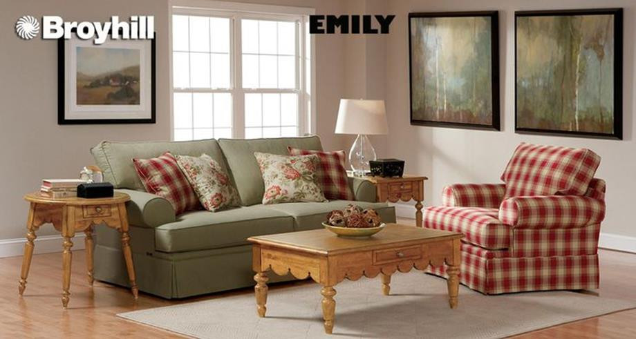 Country Living Room Chairs
 Country Style Living Room Furniture Ideas 8 DecoRelated