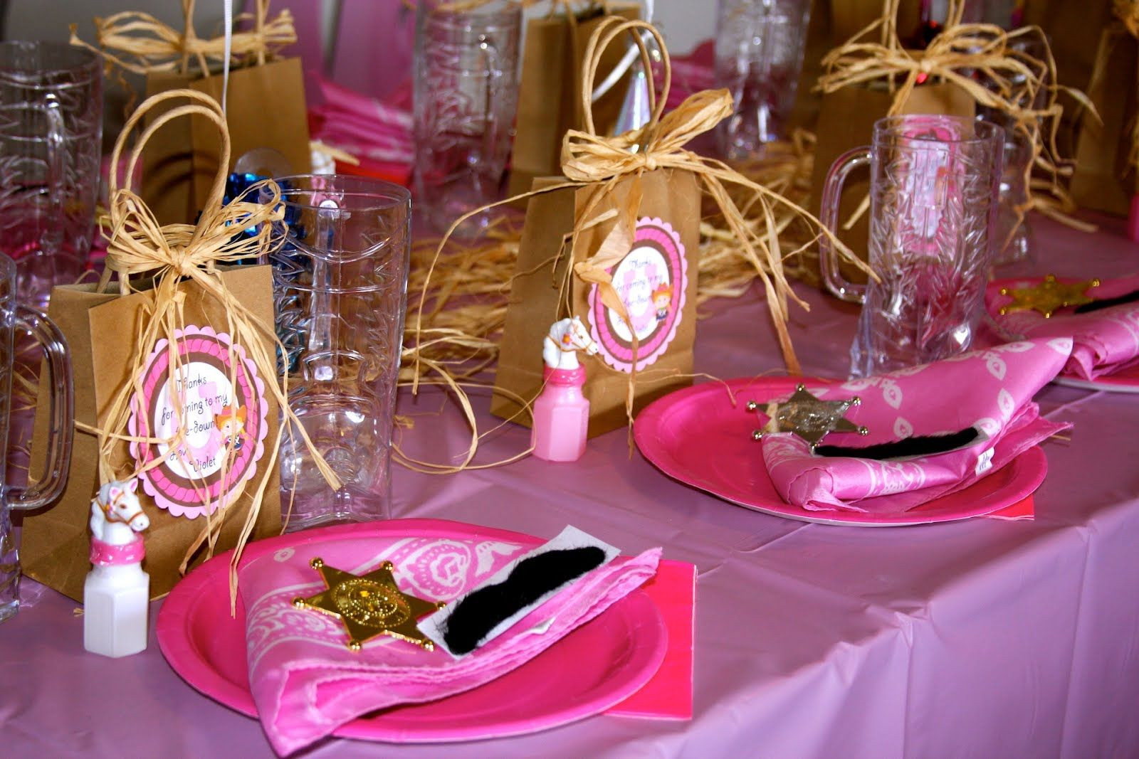 Cowgirl Decorations For Birthday Party
 cowgirl birthday party ideas and decorations