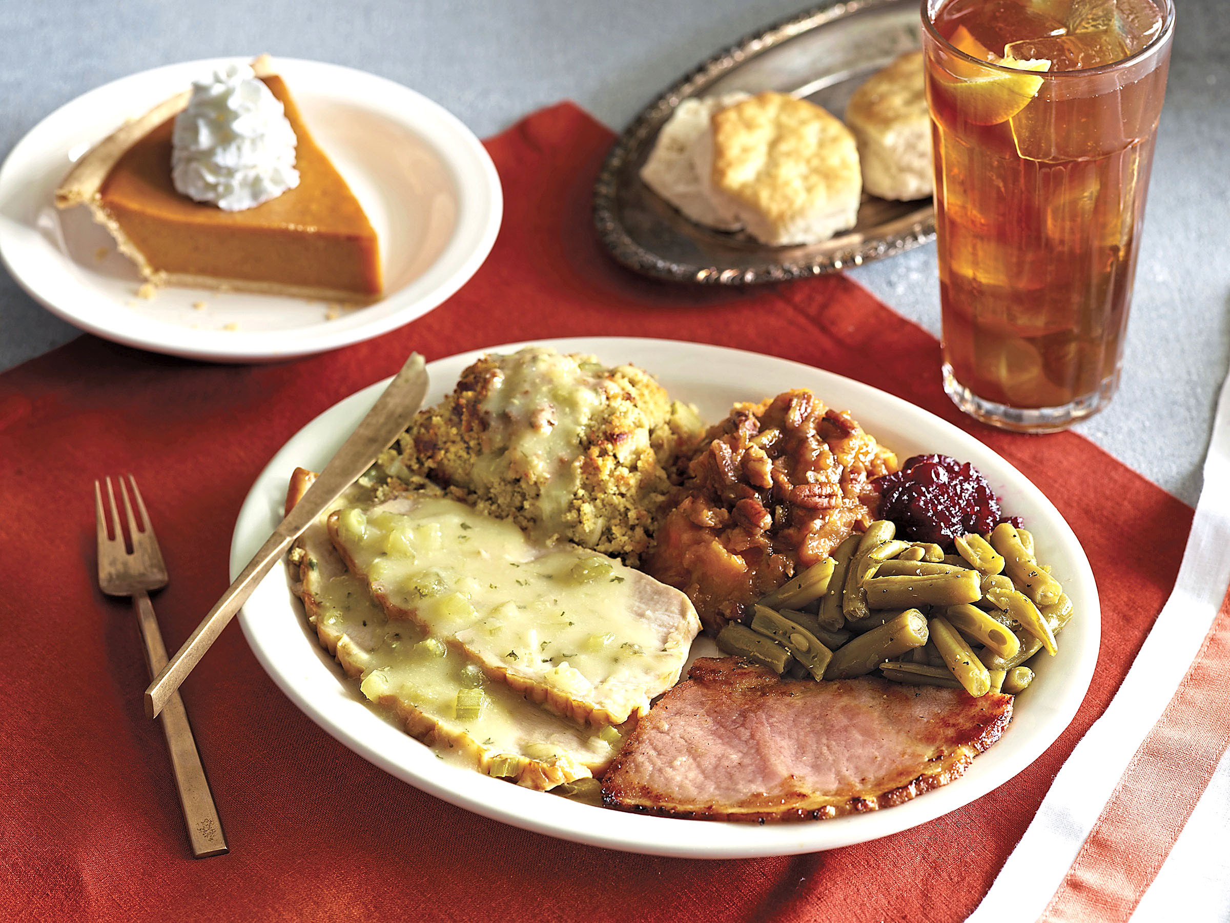 Cracker Barrel Thanksgiving Dinner
 Hate cooking for Thanksgiving Then dine out in Pittsburgh