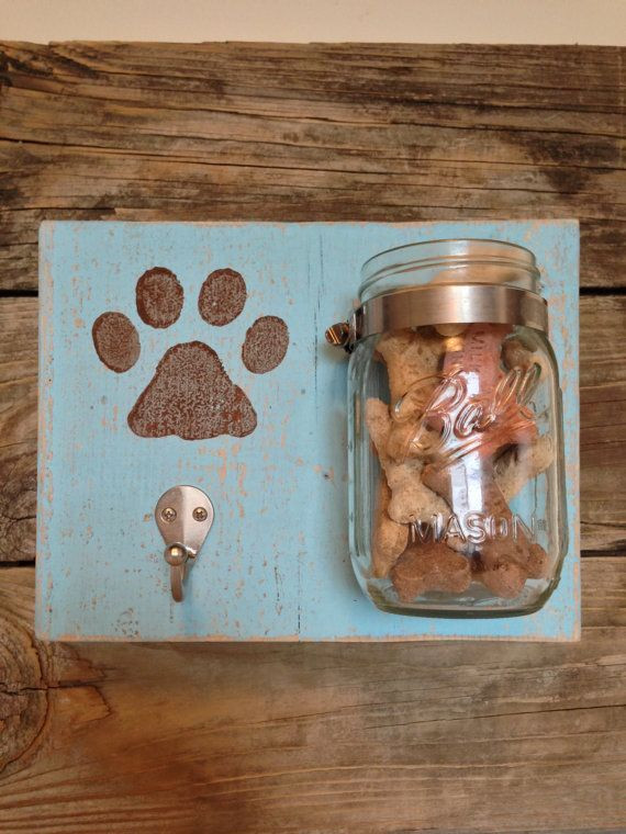 Craft Ideas For Dog Lovers
 PAWesome Leash and Treat Holder by VintageFlairFurnish on