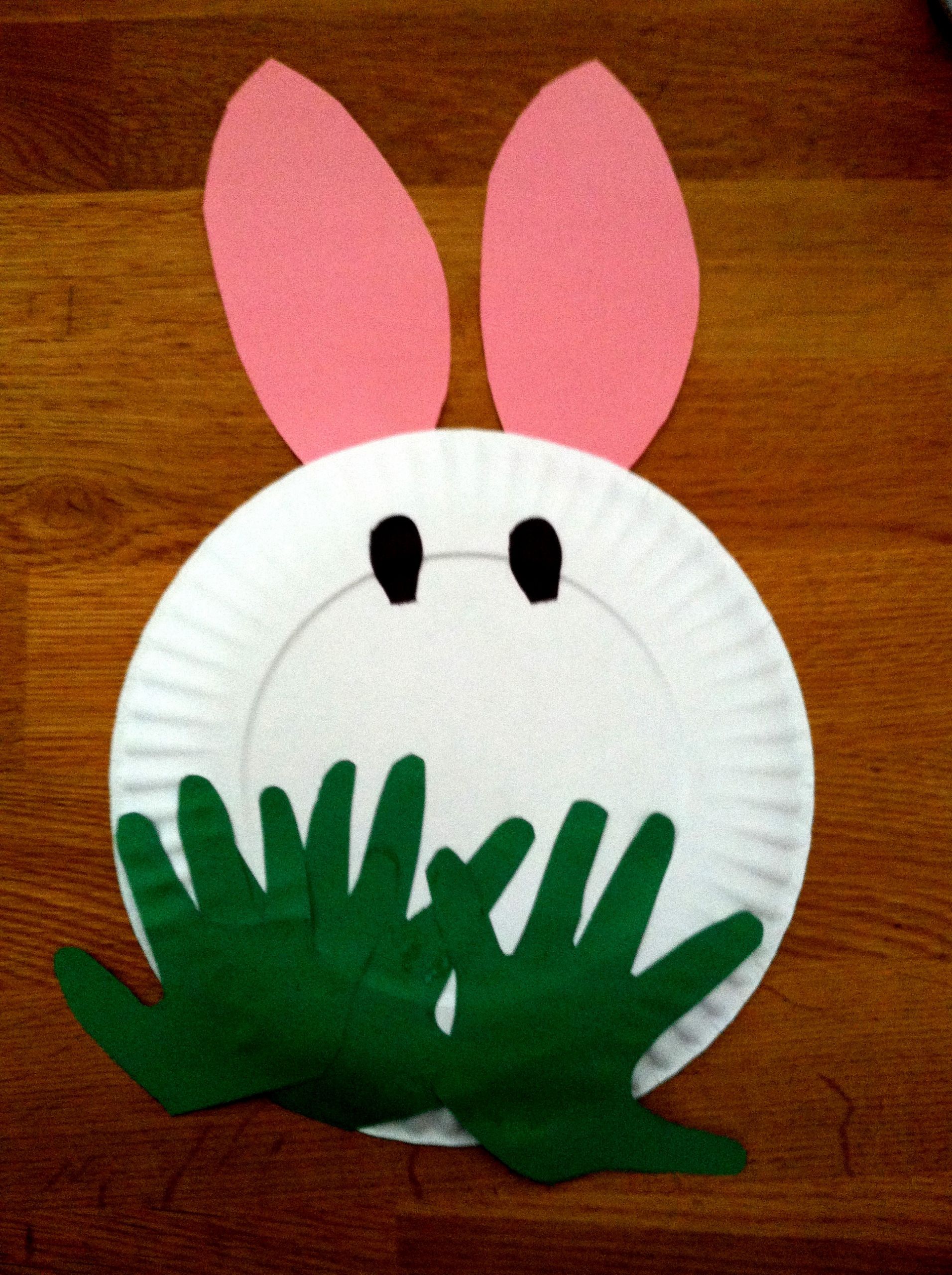 Craft Ideas For Preschool
 Peeking Bunny Easter Craft SUPER MOMMY TO THE RESCUE