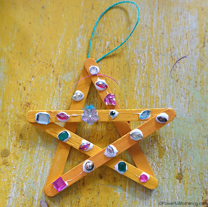 Crafts For Young Toddlers
 Easy Star Craft for Young Kids