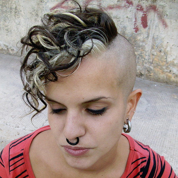 Crazy Haircuts For Women
 9 Crazy Haircuts