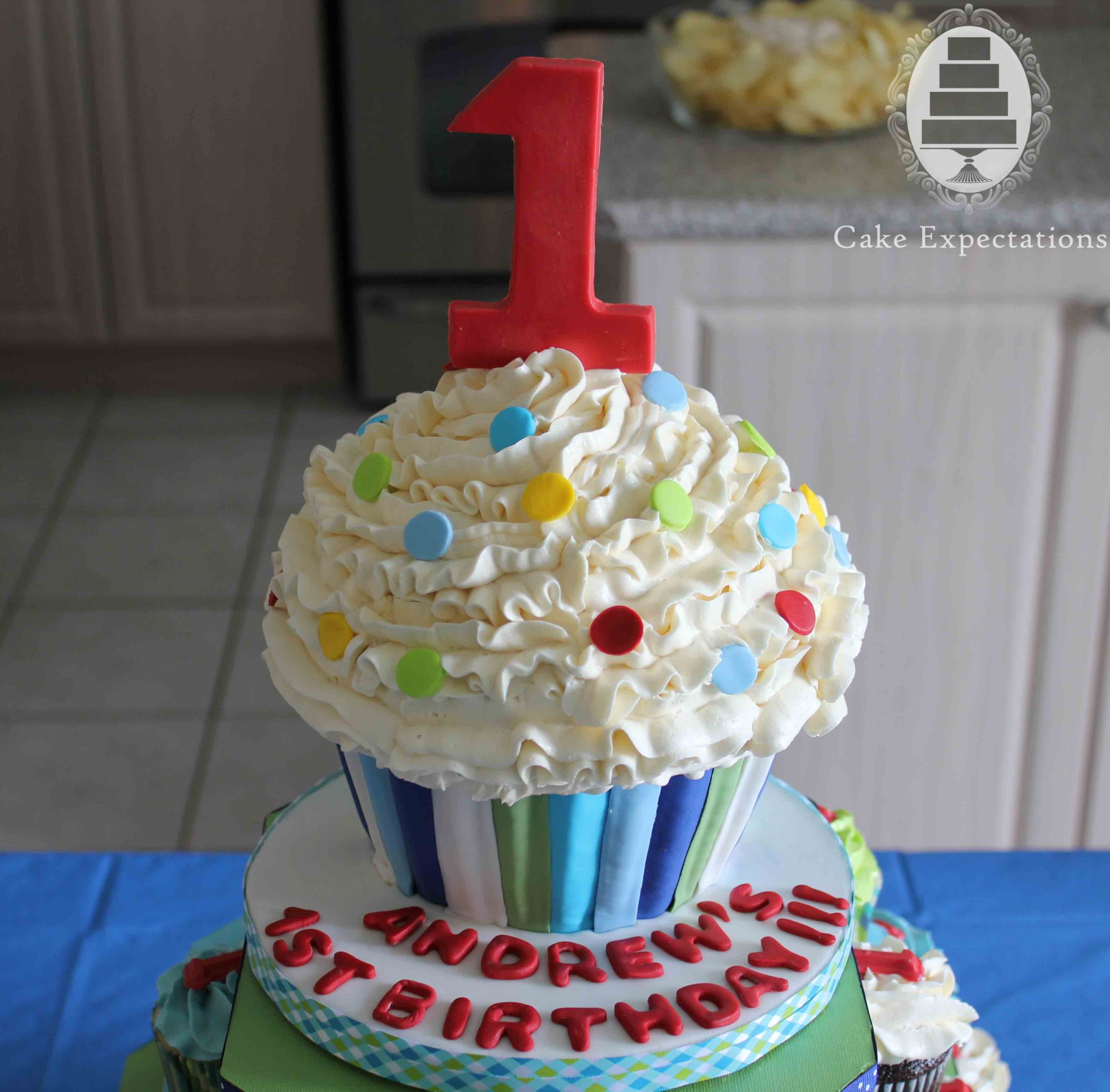 Cupcake Birthday Cakes
 Cake Expectations – Cupcakes