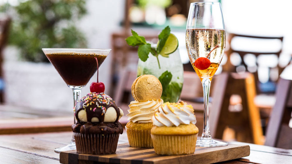 Cupcakes And Cocktails
 The Most Fun and Unique Wine Tasting Pairings