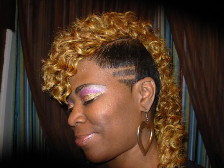 Curly Weave Mohawk Hairstyles
 Raymona hairstyles with weave curly mohawk thirstyroots