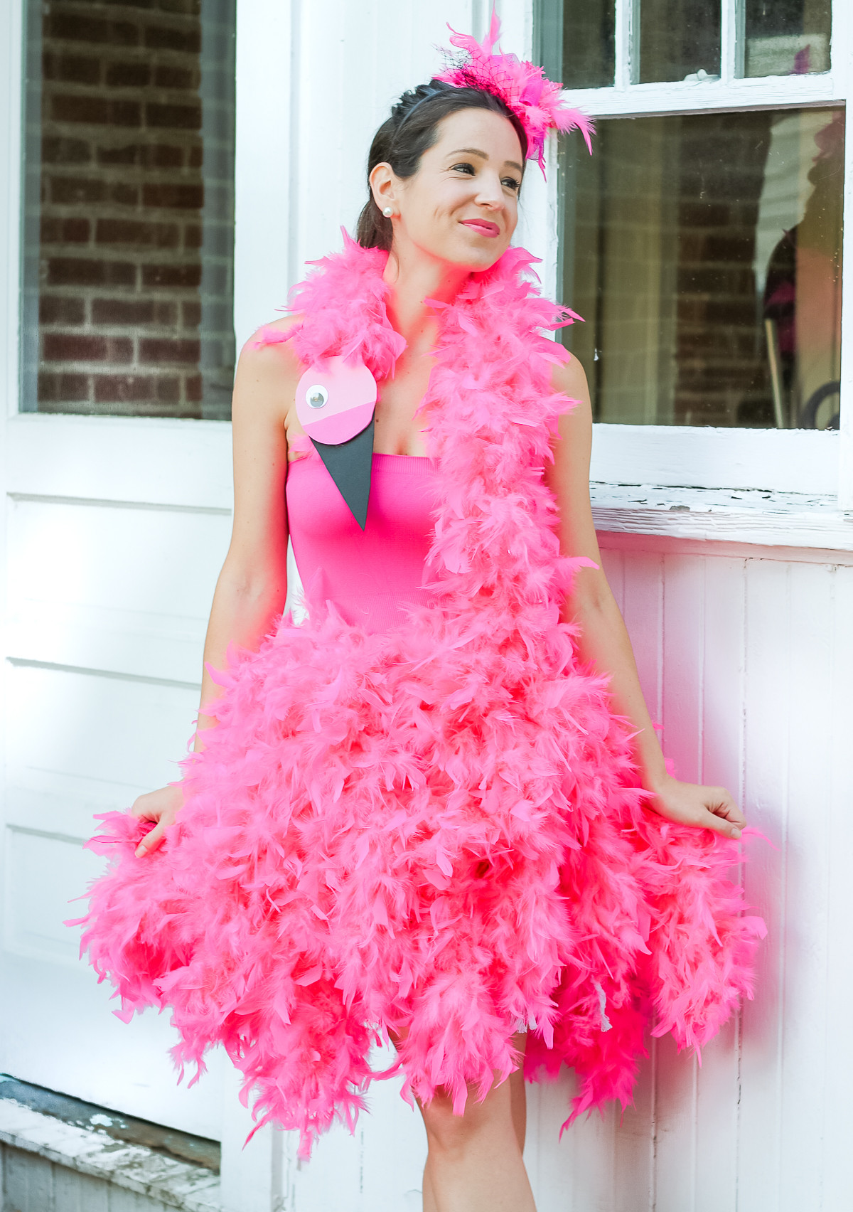 Cute DIY Halloween Costumes For Adults
 DIY Flamingo Costume for Kids and Adults