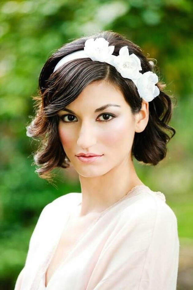 Cute Short Hairstyles For Weddings
 11 Awesome And Cute Wedding Hairstyles For Short Hair