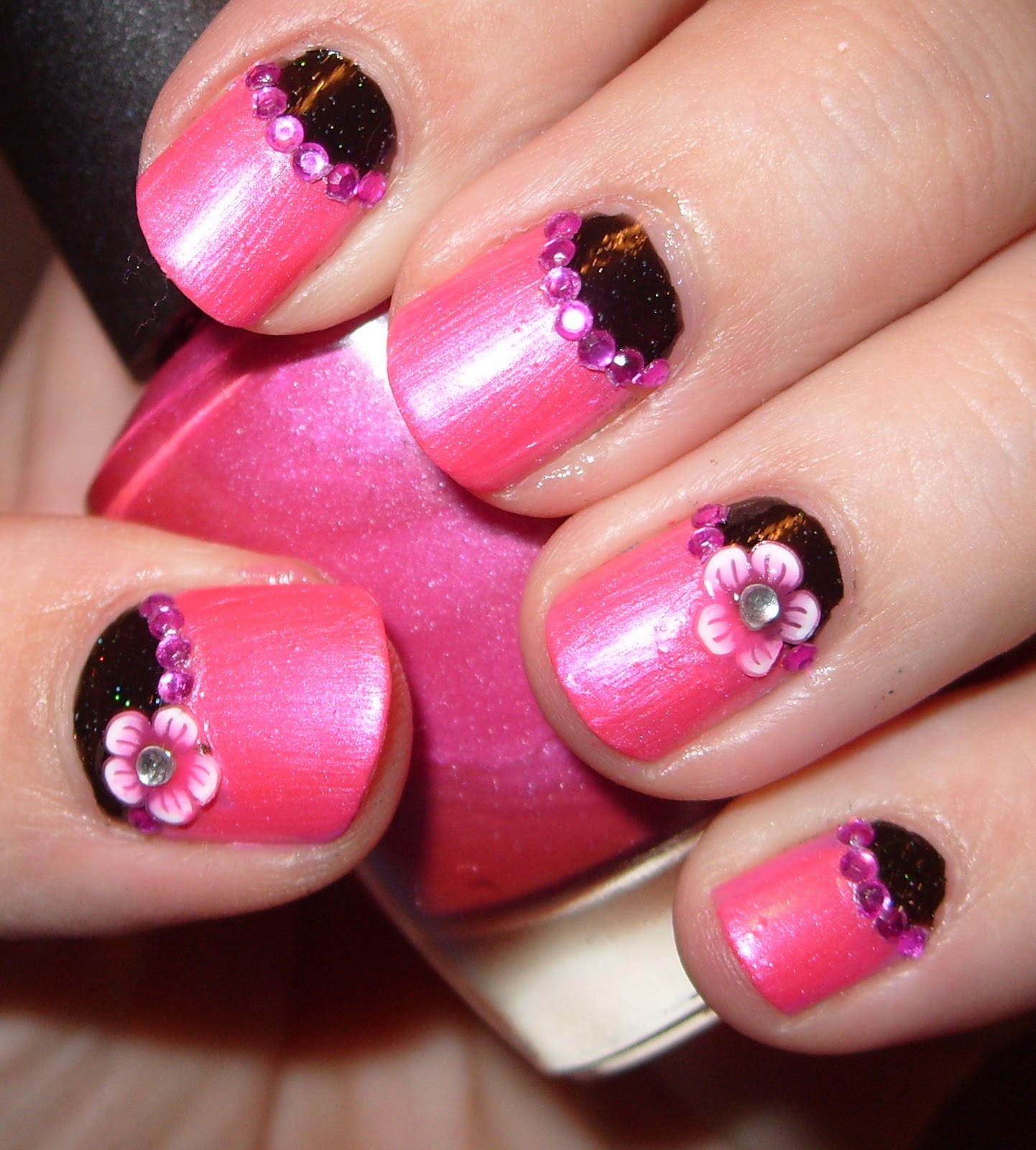Dark Pink Nail Designs
 sharihearts Pink & Black Flower Nail Art