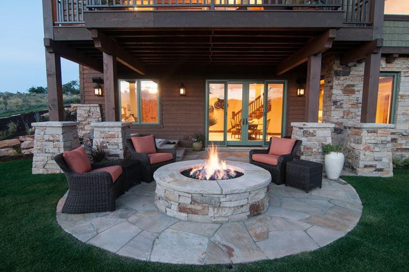 Deck Designs With Fire Pit
 Best Outdoor Fire Pit Ideas to Have the Ultimate Backyard