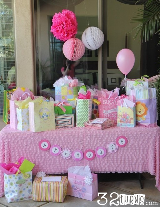 Decorating Ideas For Baby Shower Gift Table
 Baby Shower Part e 32 Turns32 Turns