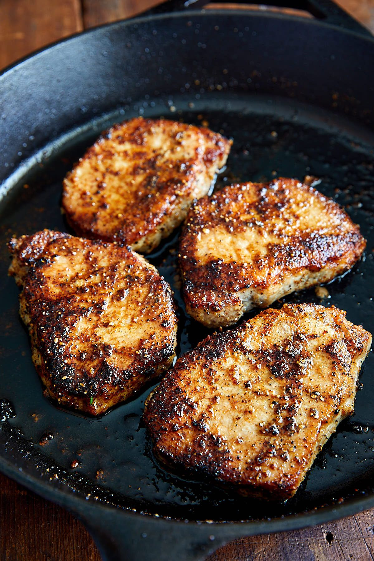 Deep Fried Boneless Pork Chops
 Delicious tender and juicy pan fried boneless pork chops