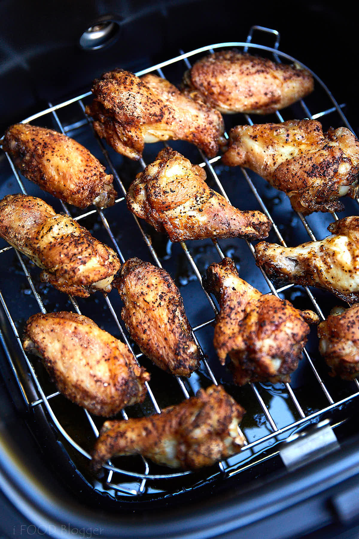 Deep Fried Chicken Wings Calories
 Extra Crispy Air Fryer Chicken Wings i FOOD Blogger