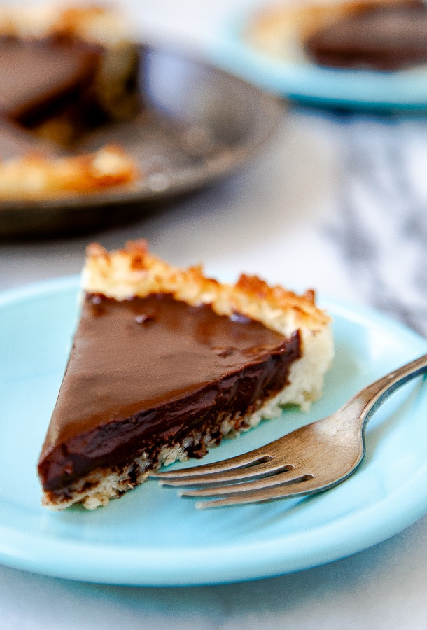 Desserts For Two
 Easiest Chocolate Pie Dessert for Two