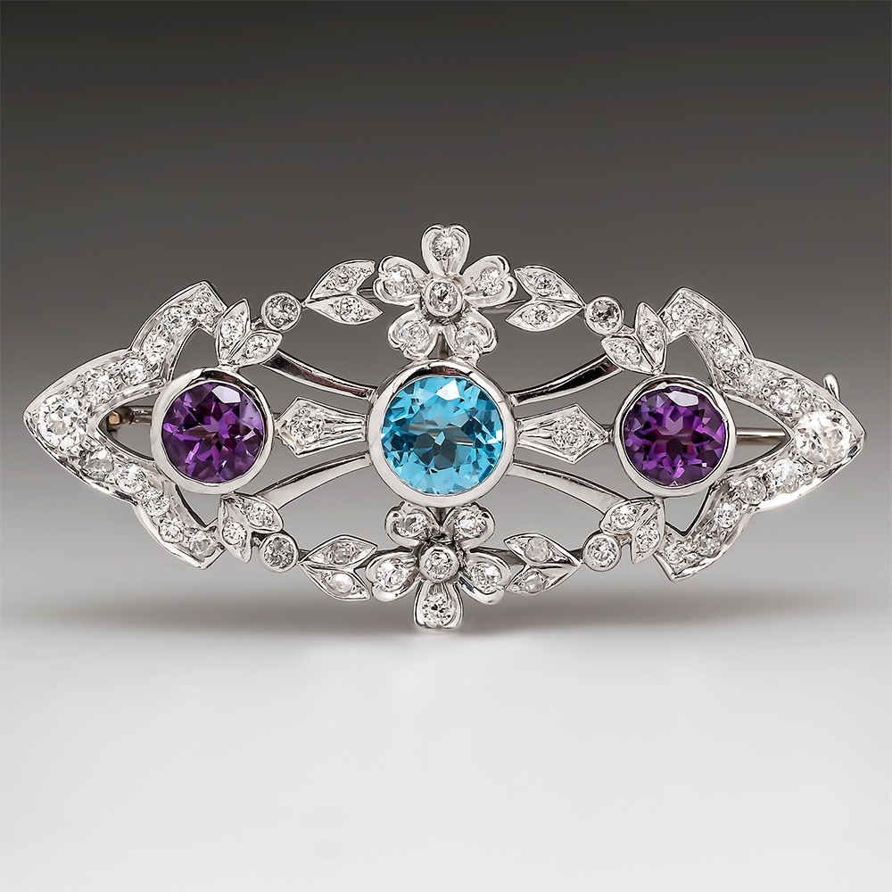 Diamond Brooches
 Floral Motif Art Deco Brooch Pin Diamond Accents Platinum