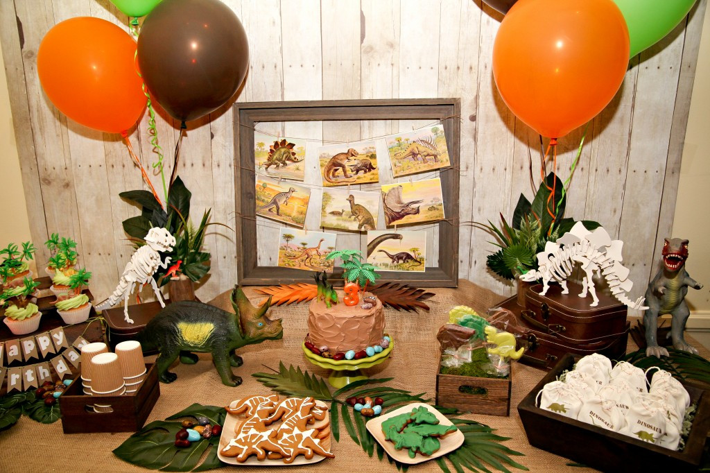 Dinosaurs Birthday Party
 Nurseries and Parties We Love this Week