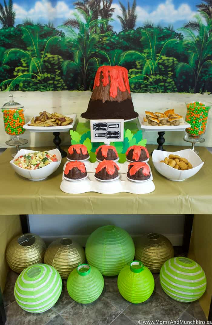 Dinosaurs Birthday Party
 Dinosaur Birthday Party Ideas Moms & Munchkins