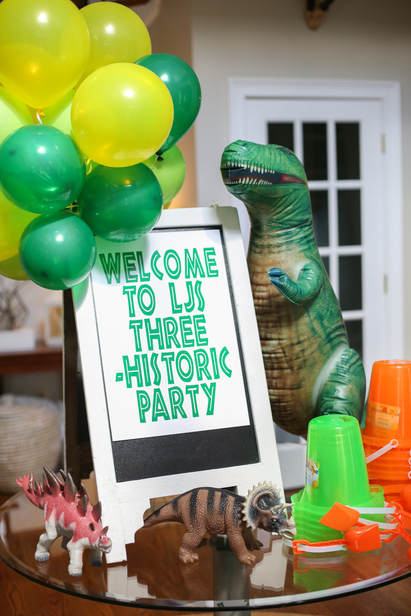 Dinosaurs Birthday Party
 LJ s Three historic Dinosaur Party Bower Power