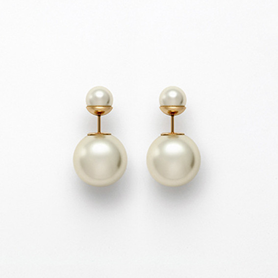 Dior Double Pearl Earrings
 Double Pearl Earrings