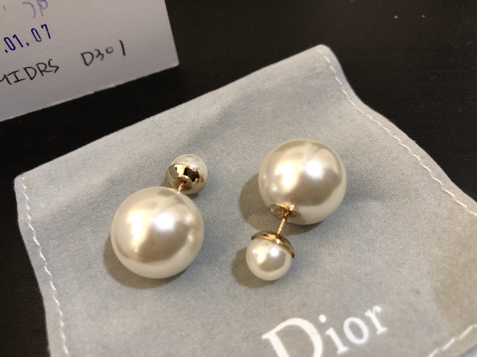 Dior Double Pearl Earrings
 Authentic Christian Dior Mise En Dior Tribal CLASSIC