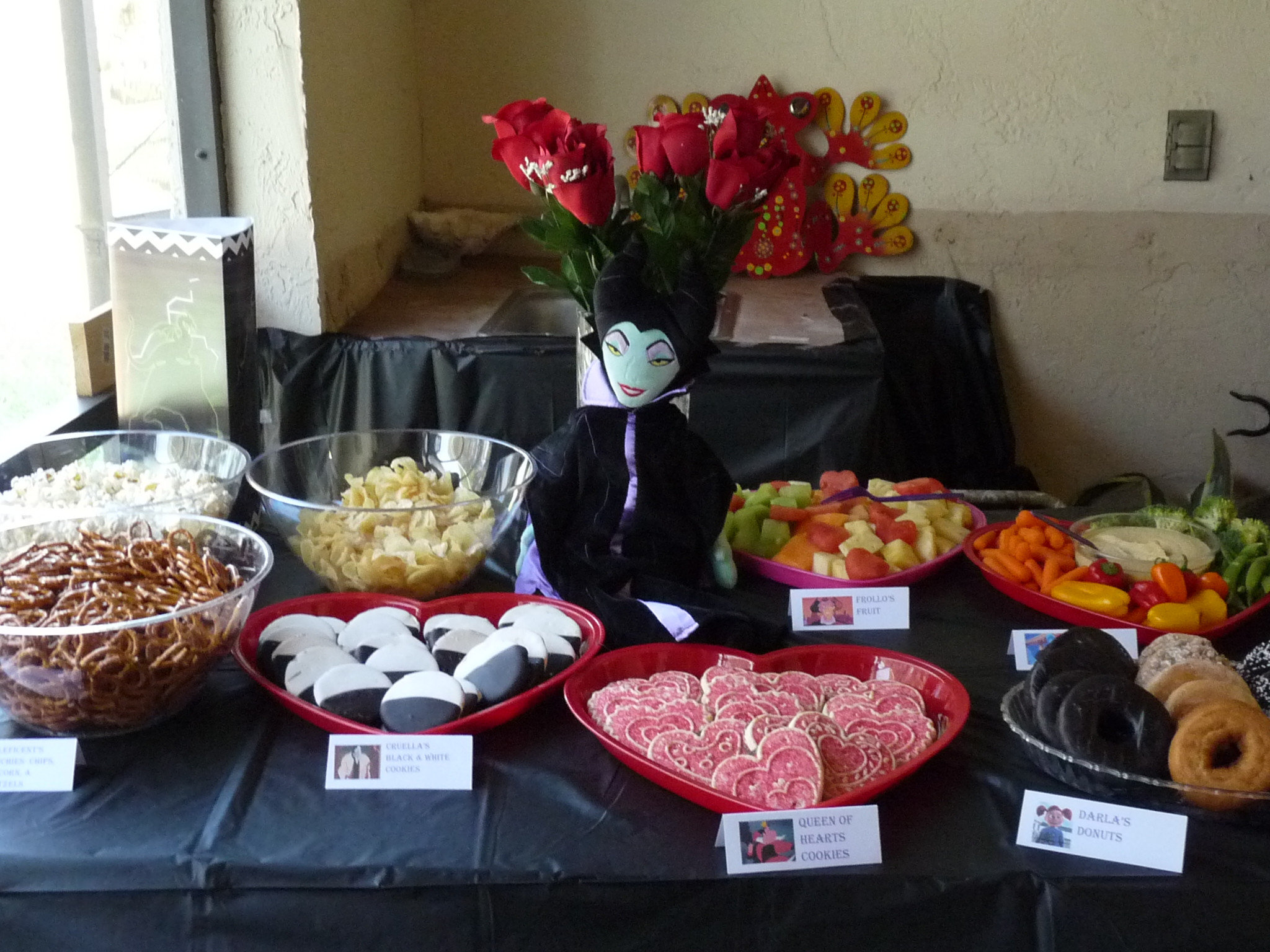 Disney Party Food Ideas
 How to Have a Disney Villaintine s Day Party and Show Your