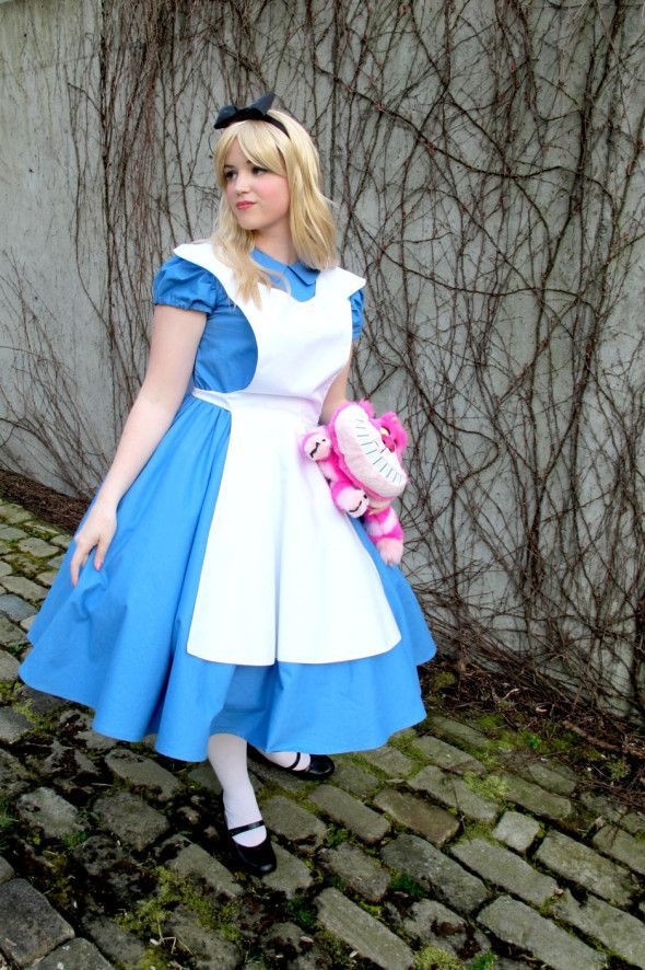 DIY Alice In Wonderland Costume Adults
 DIY Alice in Wonderland Costume Halloween