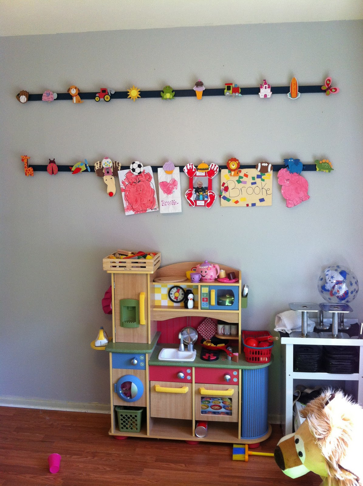DIY Art Projects For Kids
 10 DIY Kids Art Displays To Make Them Proud