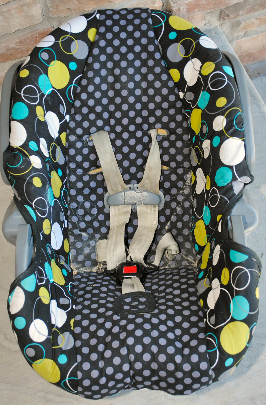DIY Baby Car Seat Cover
 Infant Toddler Car Seat Cover Tutorial How to Cover a