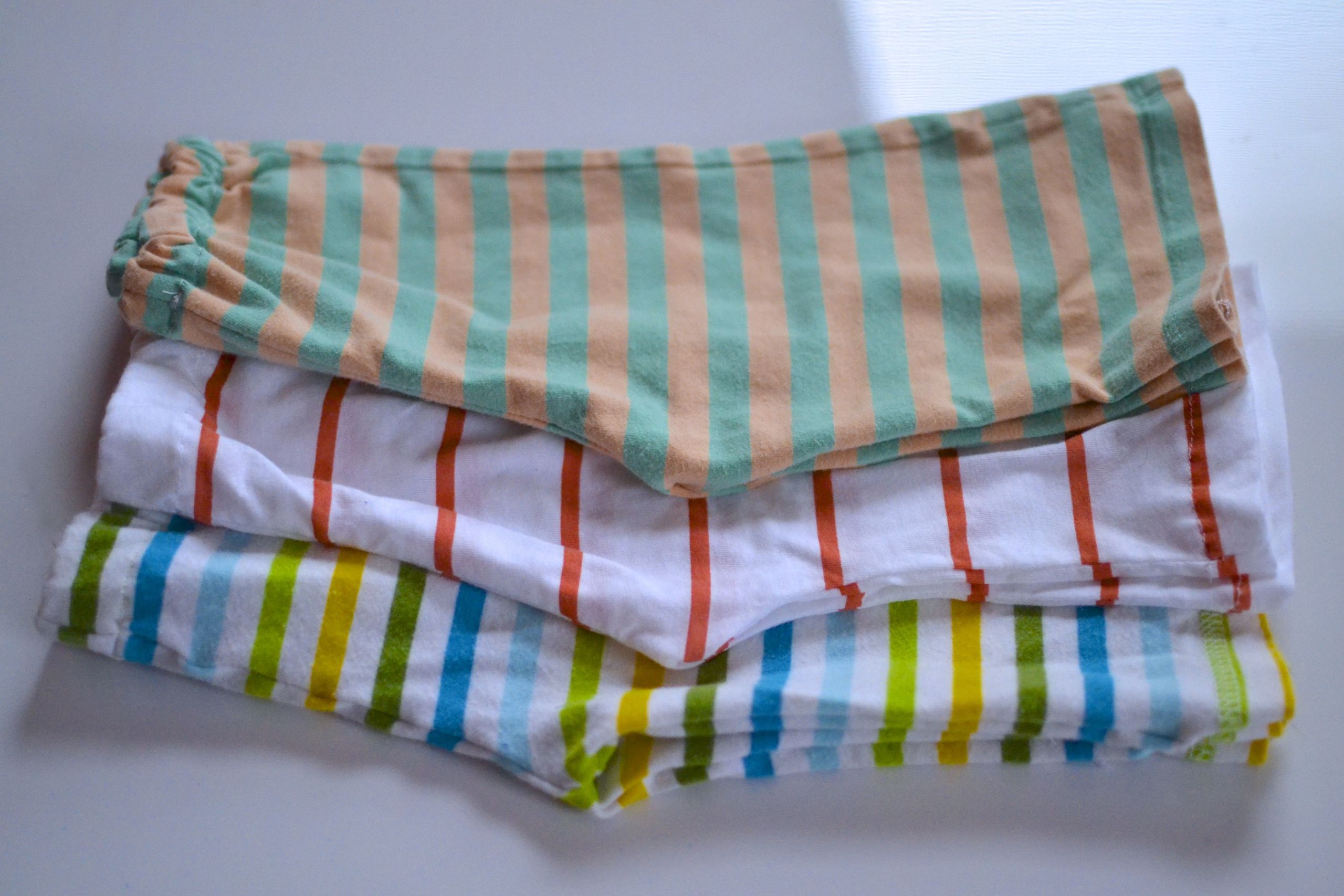 DIY Baby Pants
 Easy DIY Baby Pants Tutorial