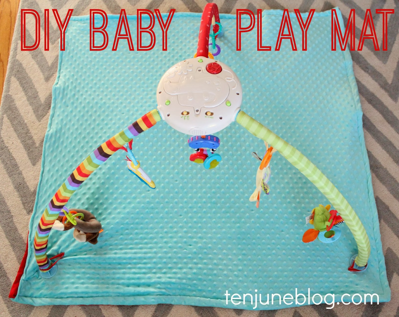 DIY Baby Play Mat
 Ten June DIY Baby Play Mat Sewing Tutorial