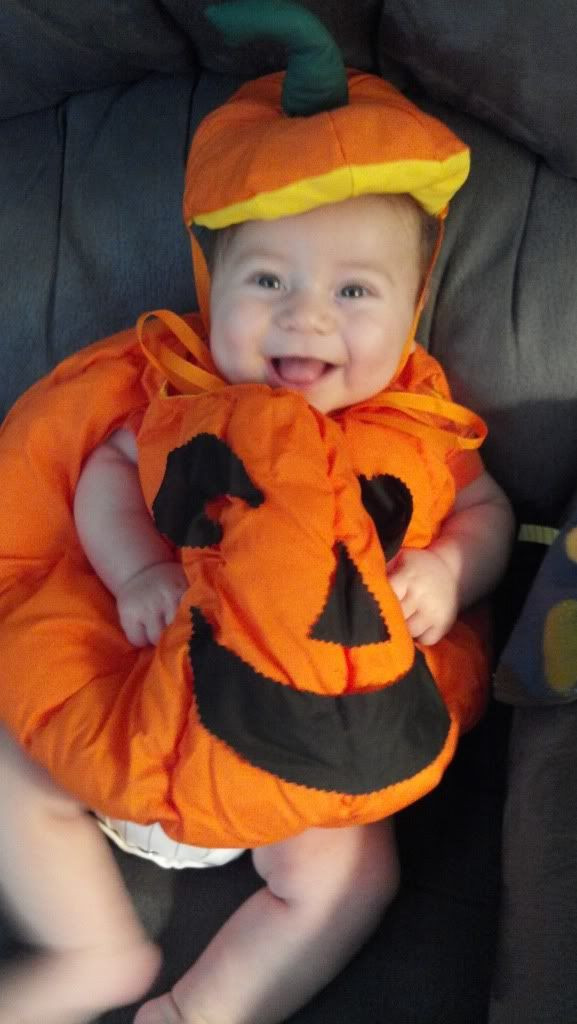 DIY Baby Pumpkin Costume
 Vintage Halloween Halloweenkostuums Pompoenen en
