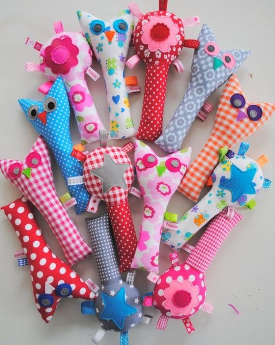 DIY Baby Rattle
 Inspiration for some baby rattle toys