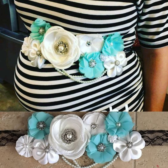 DIY Baby Shower Corsage
 How To Make The Cutest Baby Shower Corsage Pink Blue