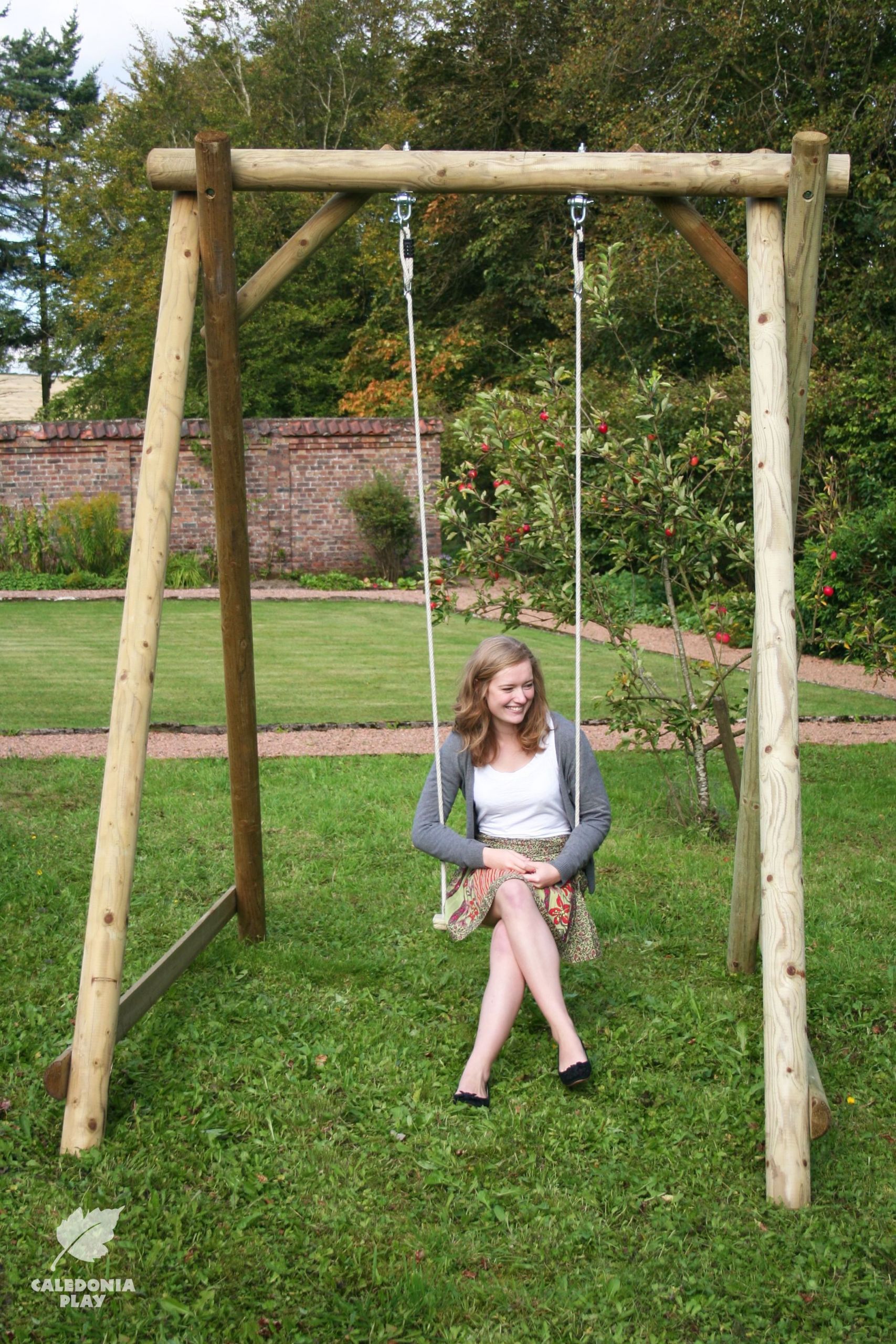 DIY Baby Swing Frame
 Robust wooden swing frame for the garden swing seats can