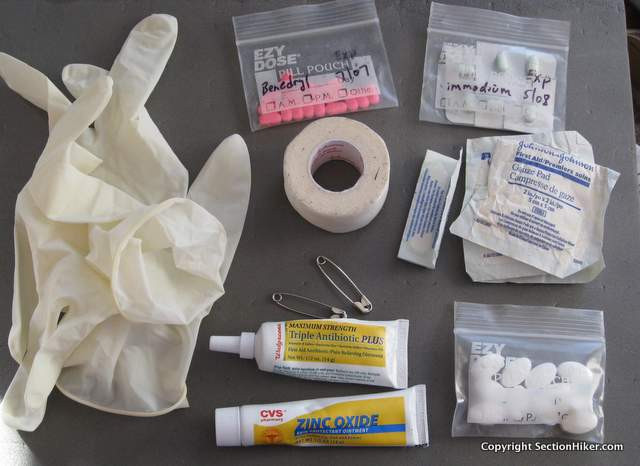 DIY Backpacking First Aid Kit
 DIY Ultralight First Aid Kit