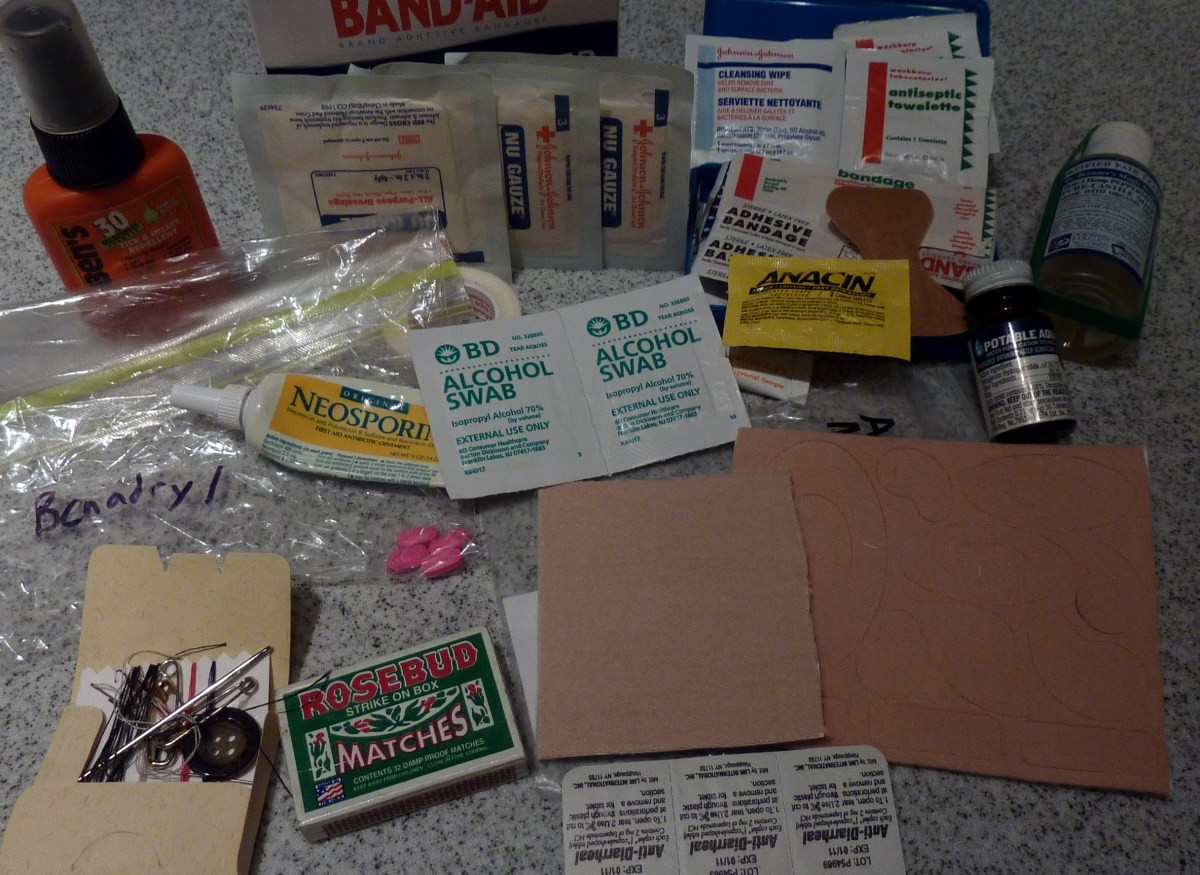 DIY Backpacking First Aid Kit
 Top 10 First Aid Kit Essentials for Backpacking